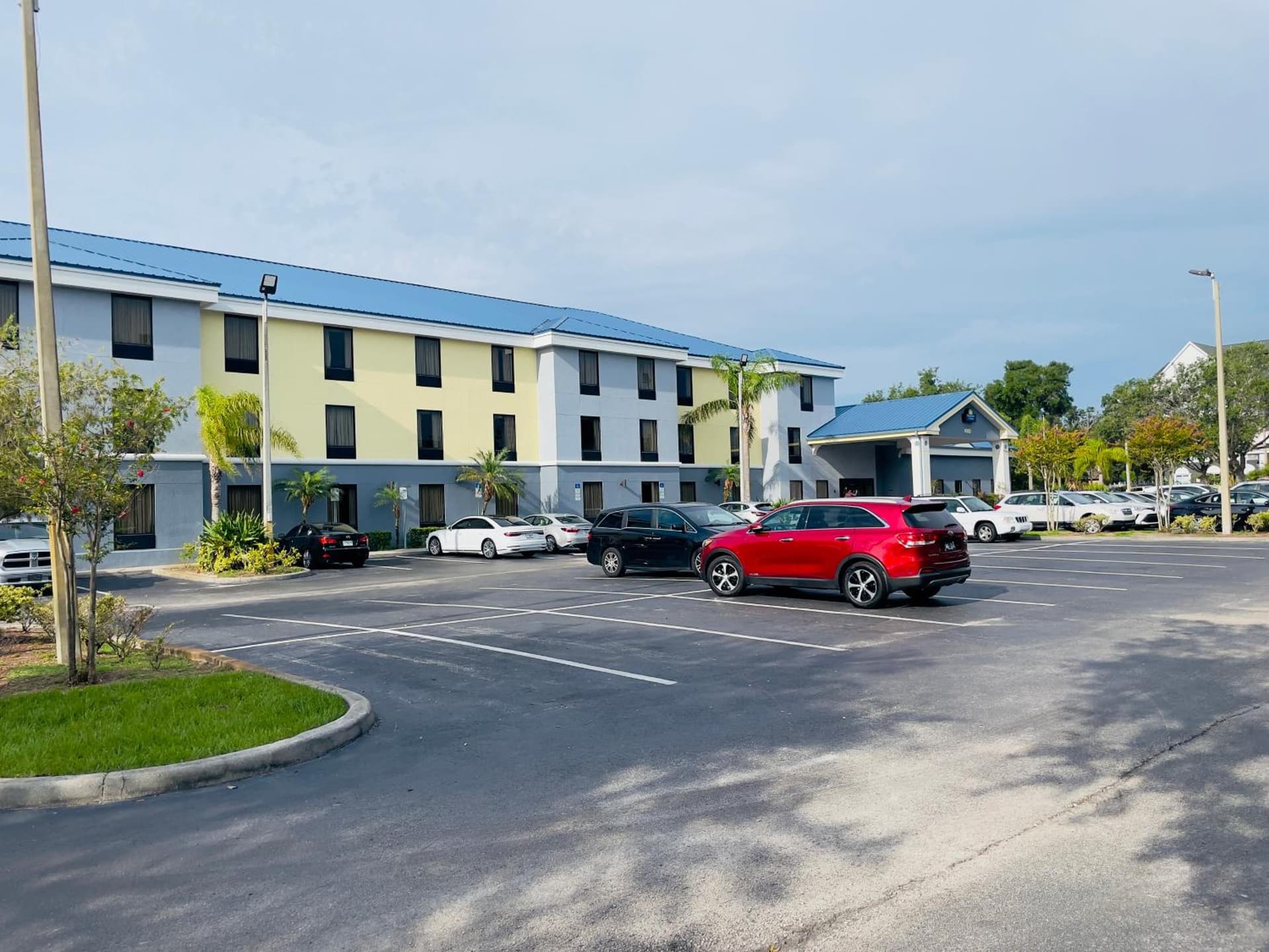 Days Inn & Suites by Wyndham Lakeland gallery photo in Lakeland, FL — image 139