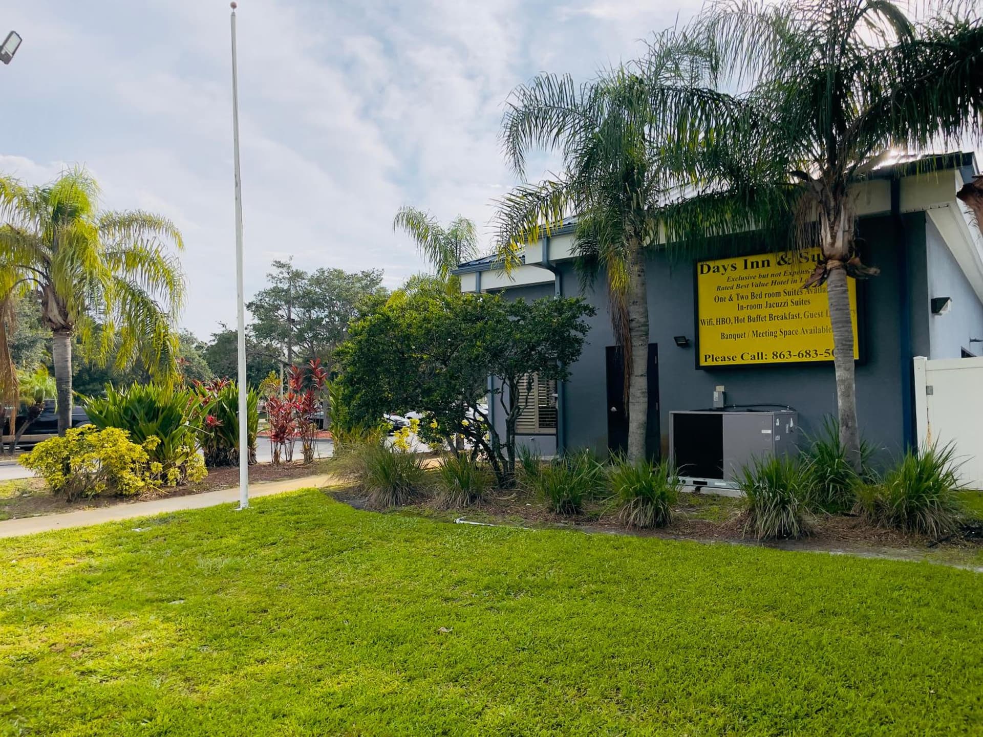 Days Inn & Suites by Wyndham Lakeland gallery photo in Lakeland, FL — image 44
