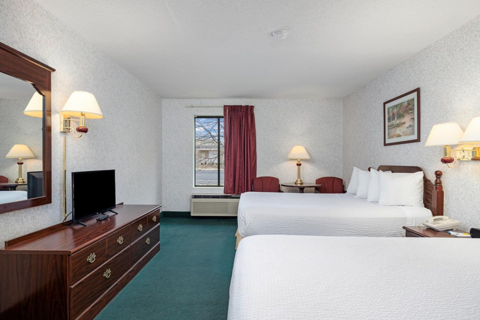 Days Inn by Wyndham Battlefield Rd/Hwy 65 interior in Springfield, MO — gallery photo 2