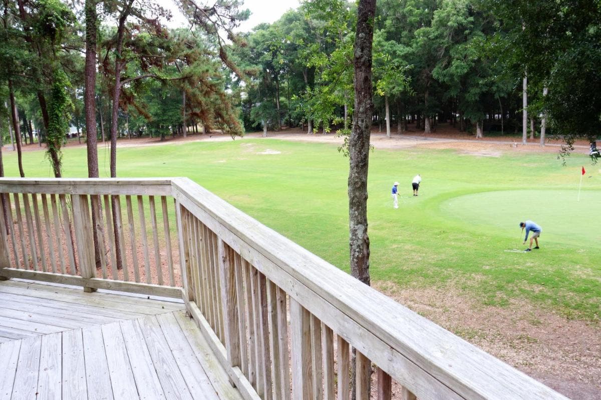 Golf/ Beach Penthouse Condo interior in Sunset Beach, NC — gallery photo 2