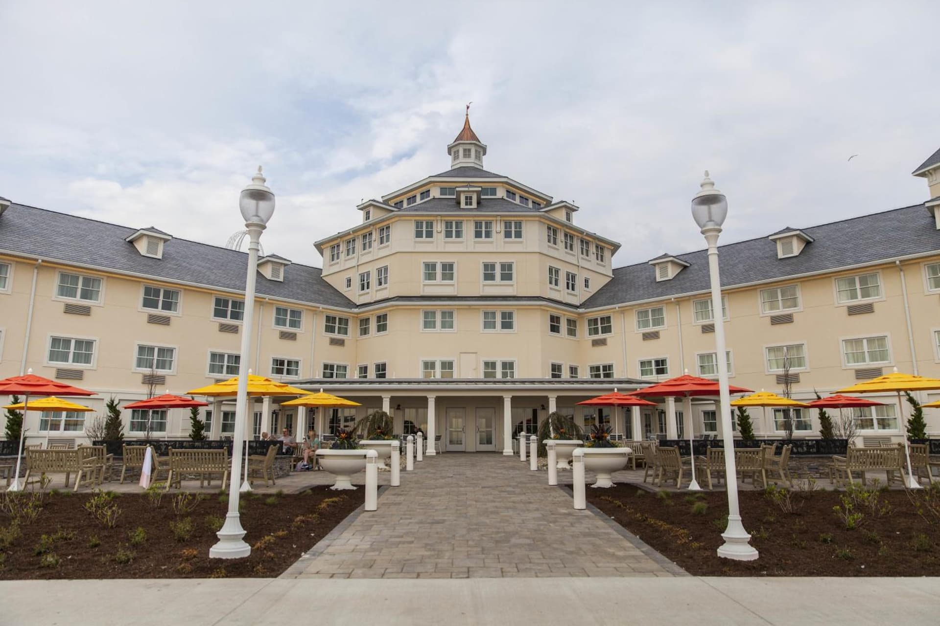 Cedar Point Hotel Breakers gallery photo in Sandusky, OH — image 15