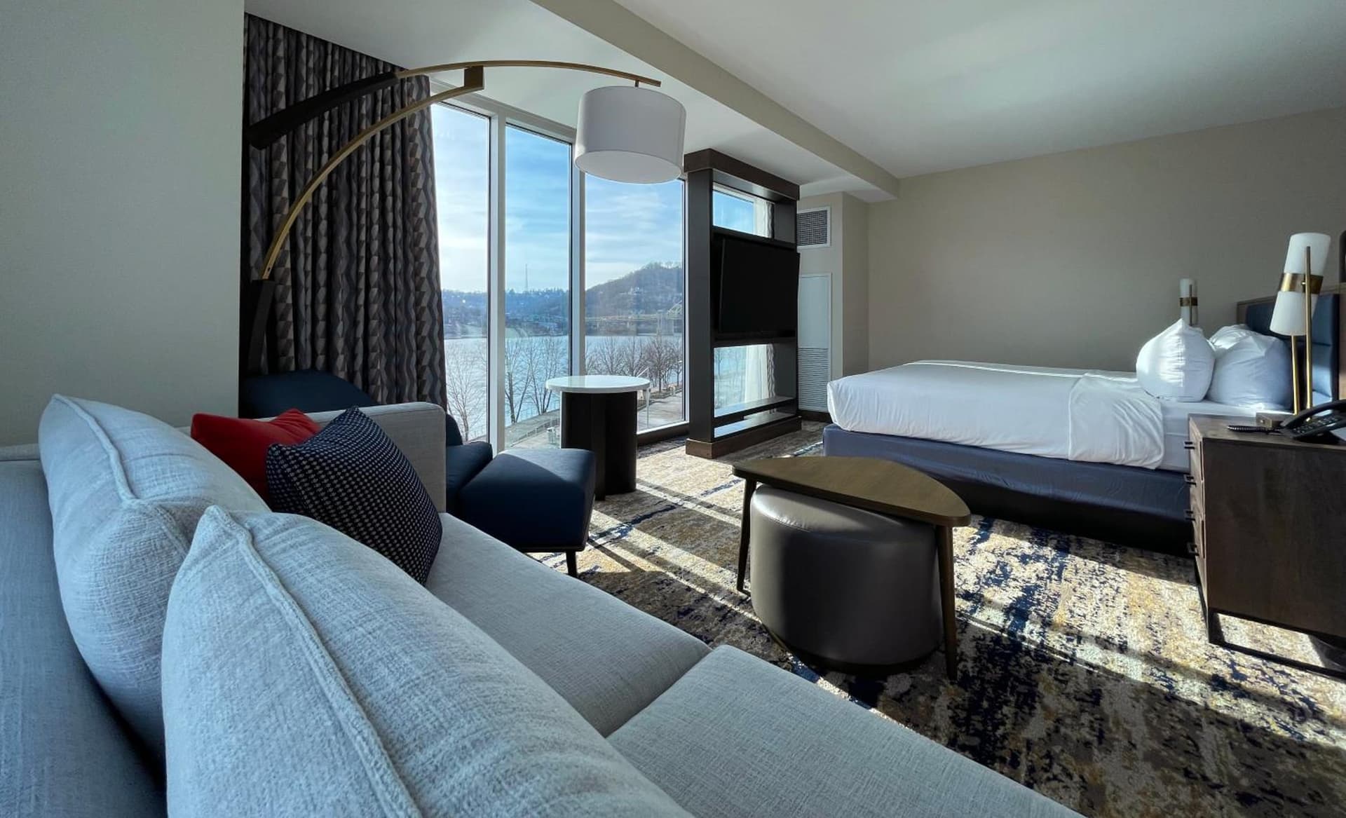 The Landing Hotel at Rivers Casino Pittsburgh gallery photo in Pittsburgh, PA — image 53