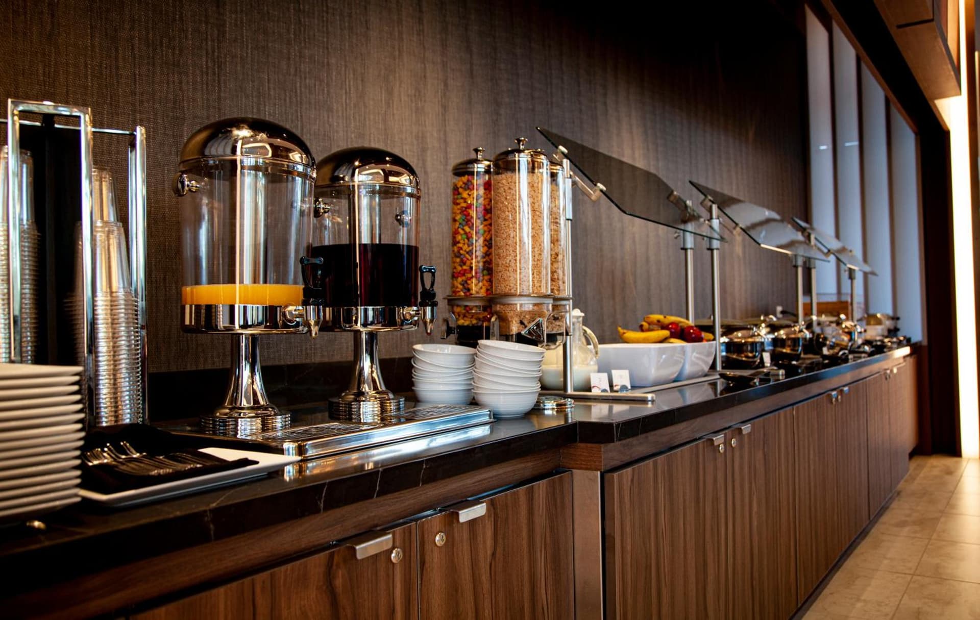 The Landing Hotel at Rivers Casino Pittsburgh gallery photo in Pittsburgh, PA — image 4