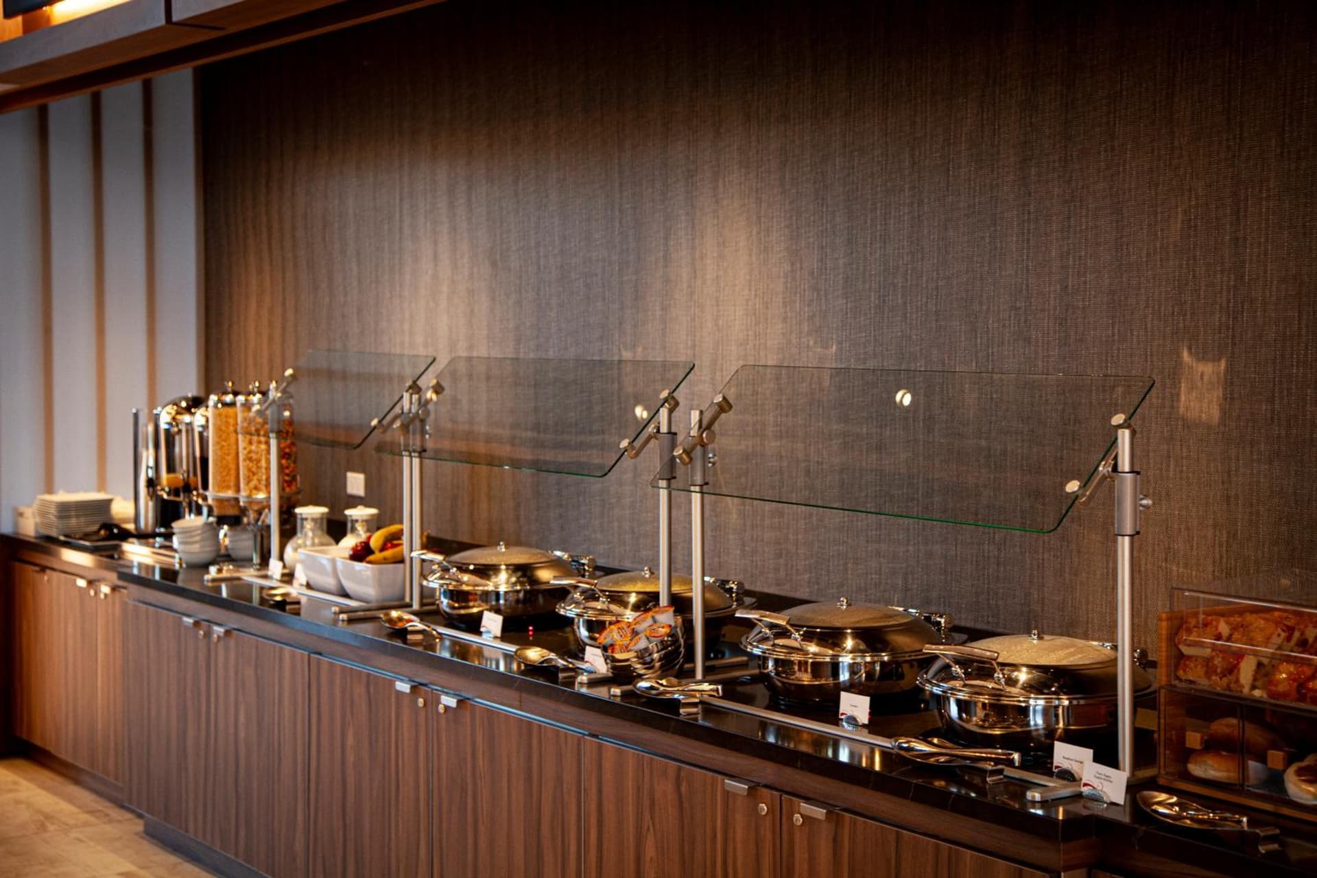 The Landing Hotel at Rivers Casino Pittsburgh property views in Pittsburgh, PA — gallery photo 3