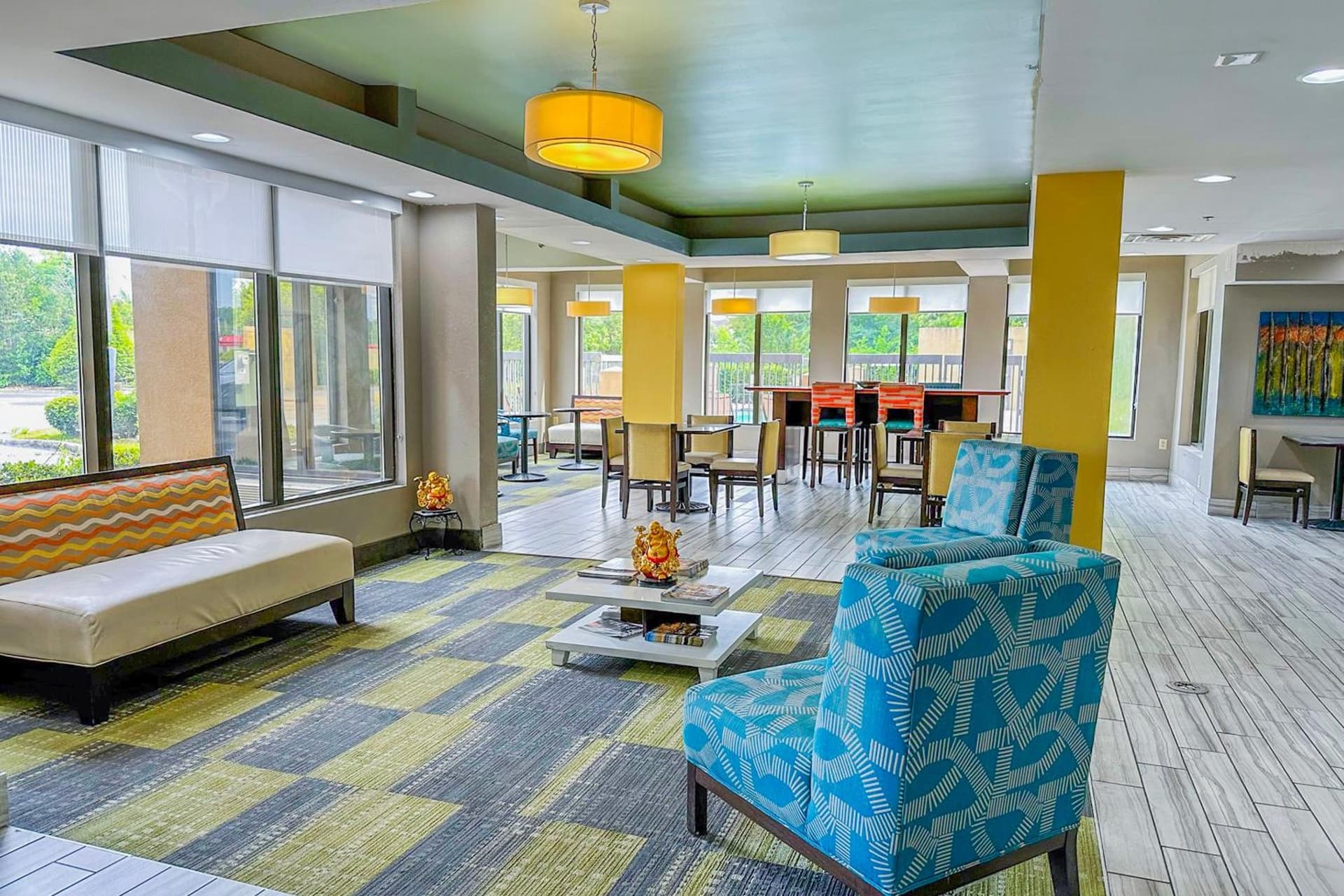 OYO Townhouse Jackson - Ridgeland gallery photo in Jackson, MS — image 21