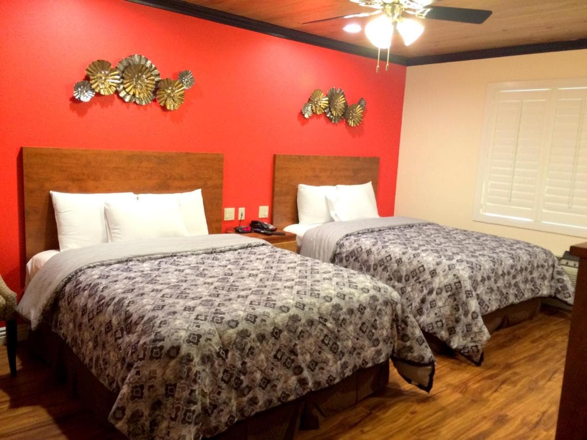 FairBridge Inn & Suites Gateway to Yosemite gallery photo in Merced, CA — image 22