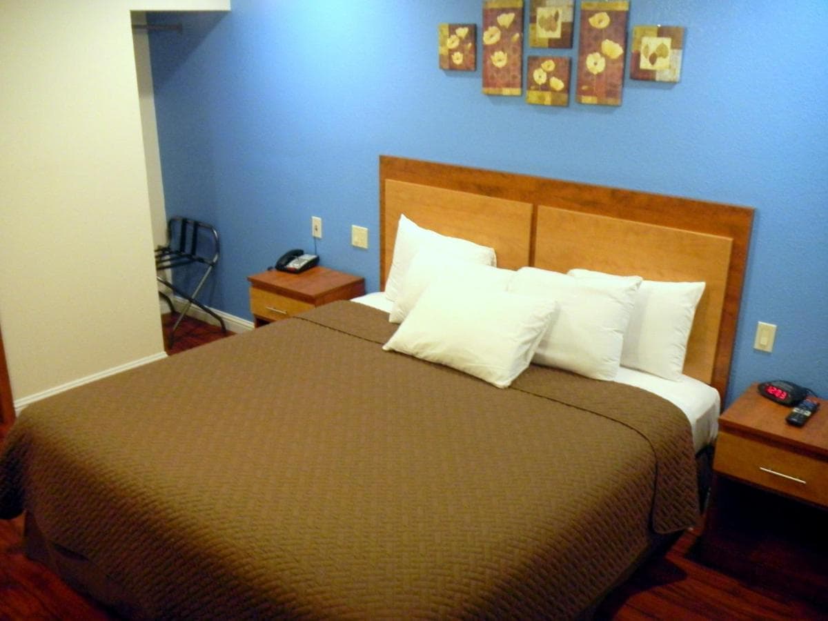 FairBridge Inn & Suites Gateway to Yosemite gallery photo in Merced, CA — image 8