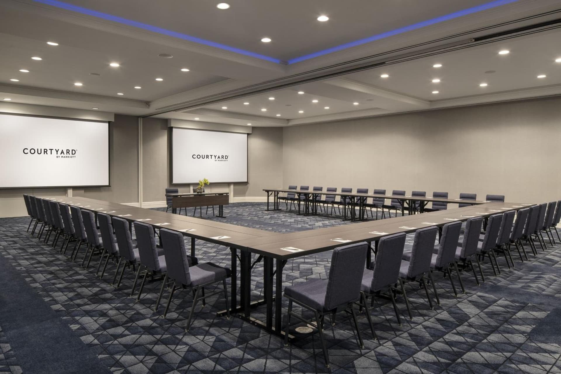 Courtyard by Marriott Long Beach Downtown gallery photo in Long Beach, CA — image 18