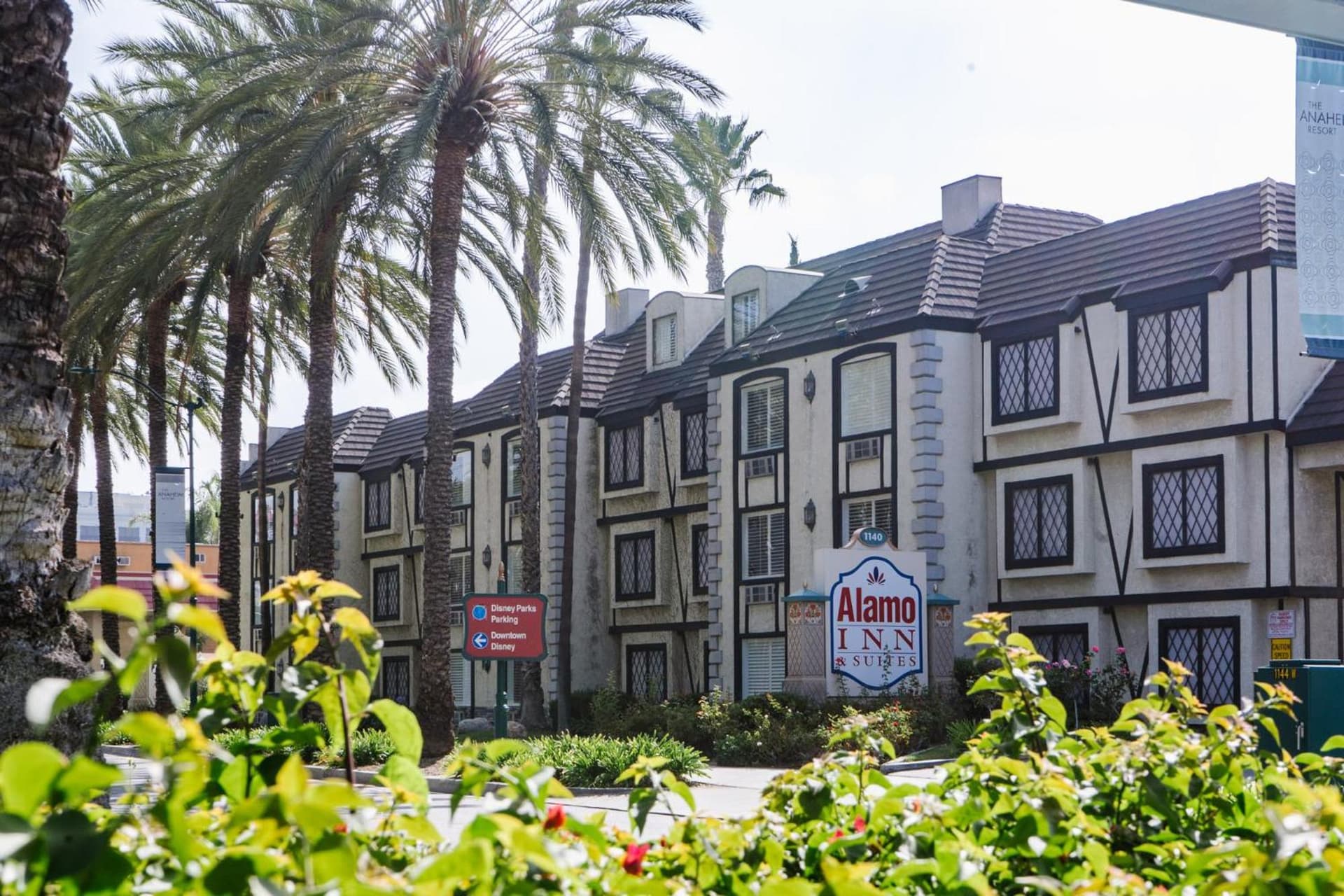 Alamo Inn and Suites - Convention Center gallery photo in Anaheim, CA — image 15