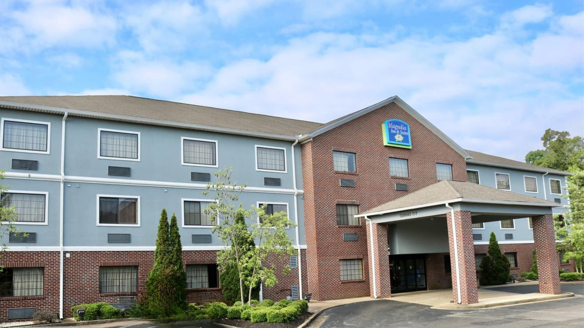 Magnolia Inn and Suites Olive Branch — hotel in Olive Branch, Mississippi