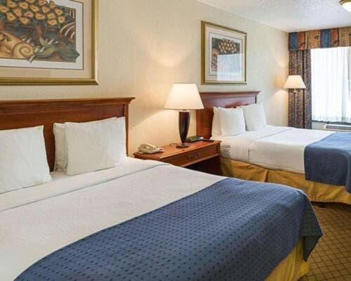 GreenTree Hotel & Extended Stay I-10 FWY Houston, Channelview, Baytown gallery photo in Channelview, TX — image 30