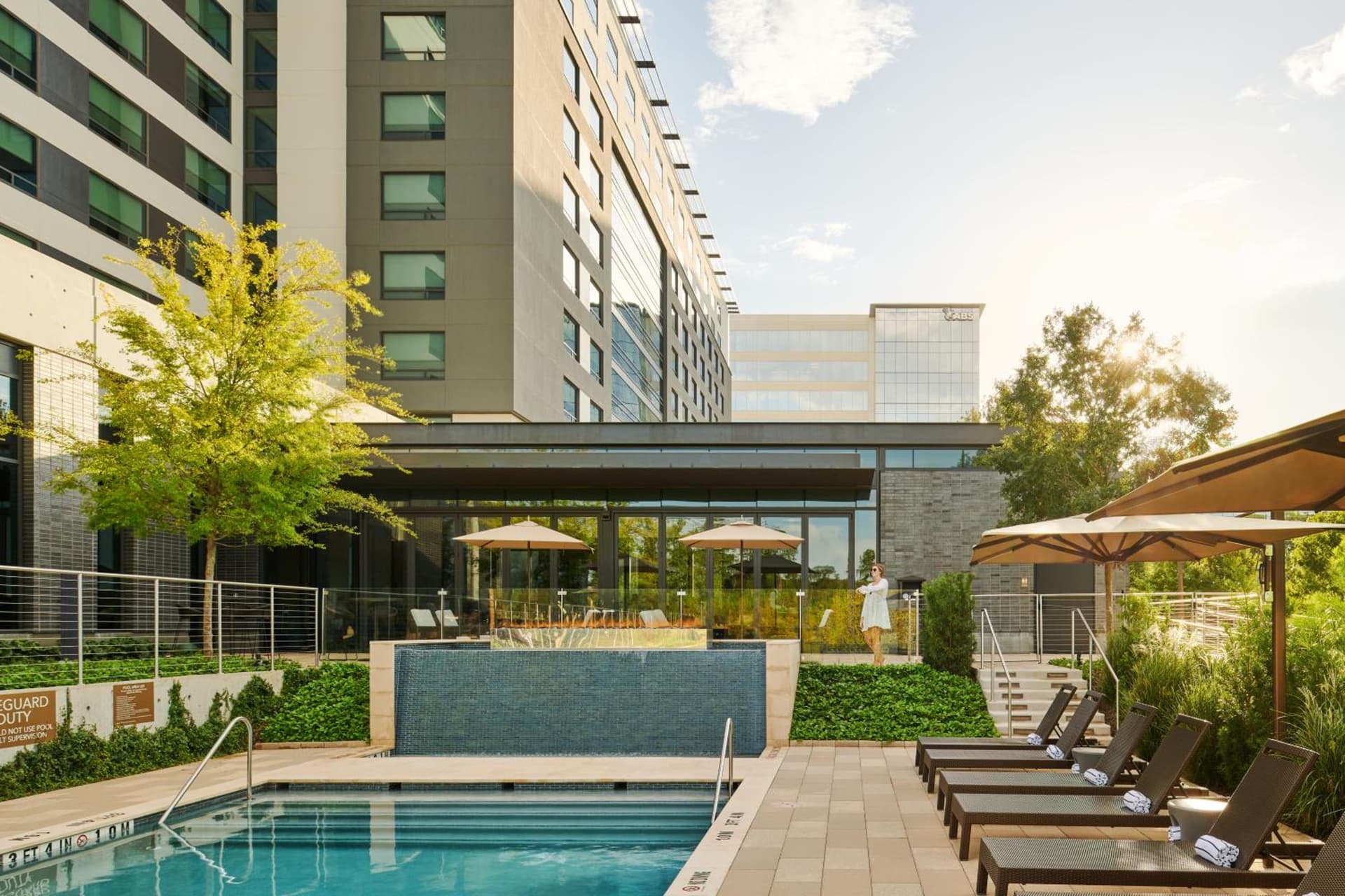 Houston CityPlace Marriott at Springwoods Village interior in The Woodlands, TX — gallery photo 2
