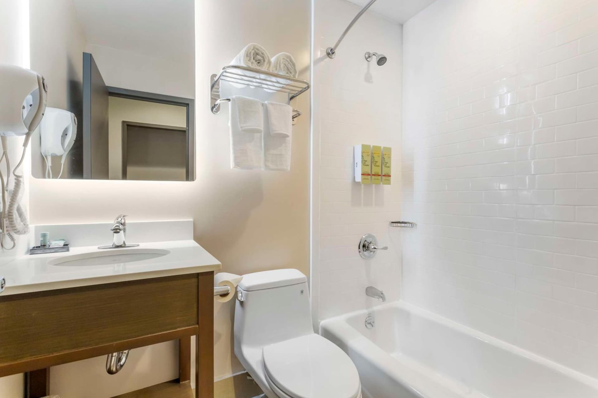 Best Western Brooklyn-Coney Island Inn gallery photo in Brooklyn, NY — image 27