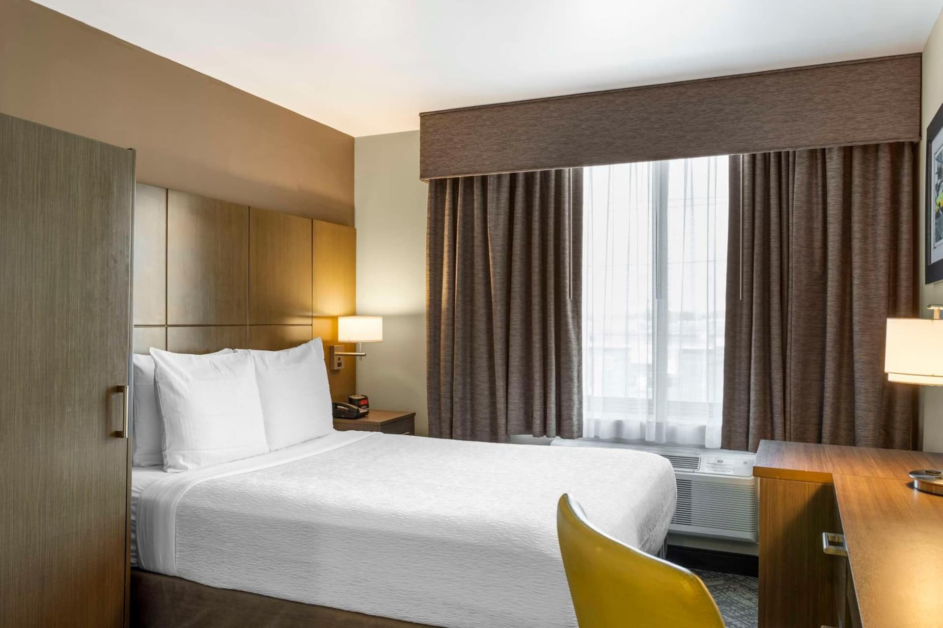 Best Western Brooklyn-Coney Island Inn gallery photo in Brooklyn, NY — image 7