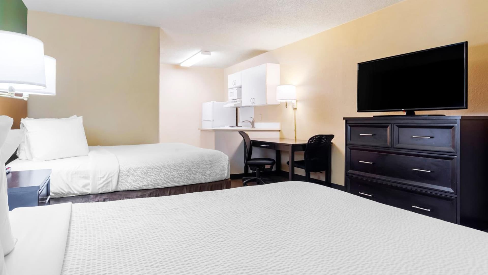 Home 1 Suites Extended Stay gallery photo in Montgomery, AL — image 22