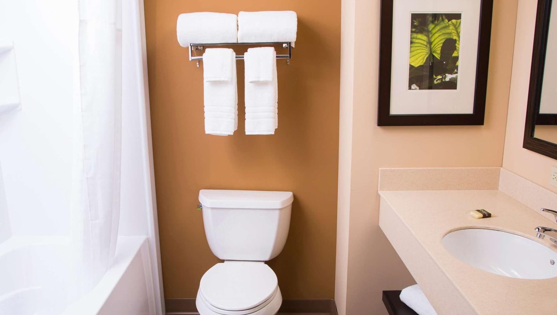 Home 1 Suites Extended Stay gallery photo in Montgomery, AL — image 12