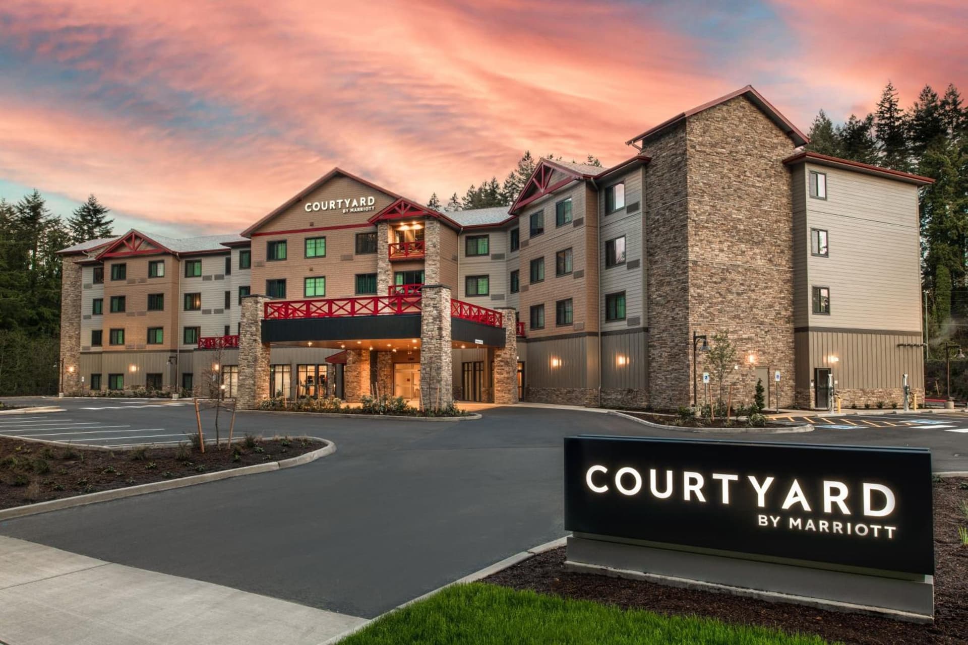 Courtyard by Marriott Olympia interior in Olympia, WA — gallery photo 2