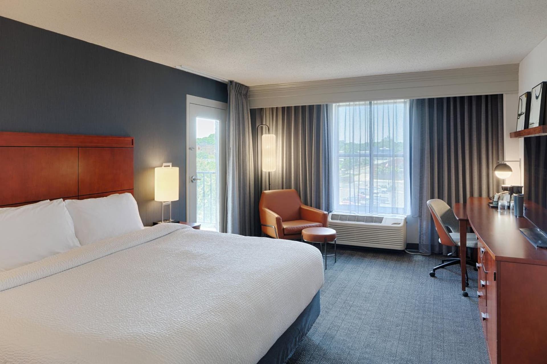 Courtyard by Marriott Springfield Downtown gallery photo in Springfield, OH — image 36