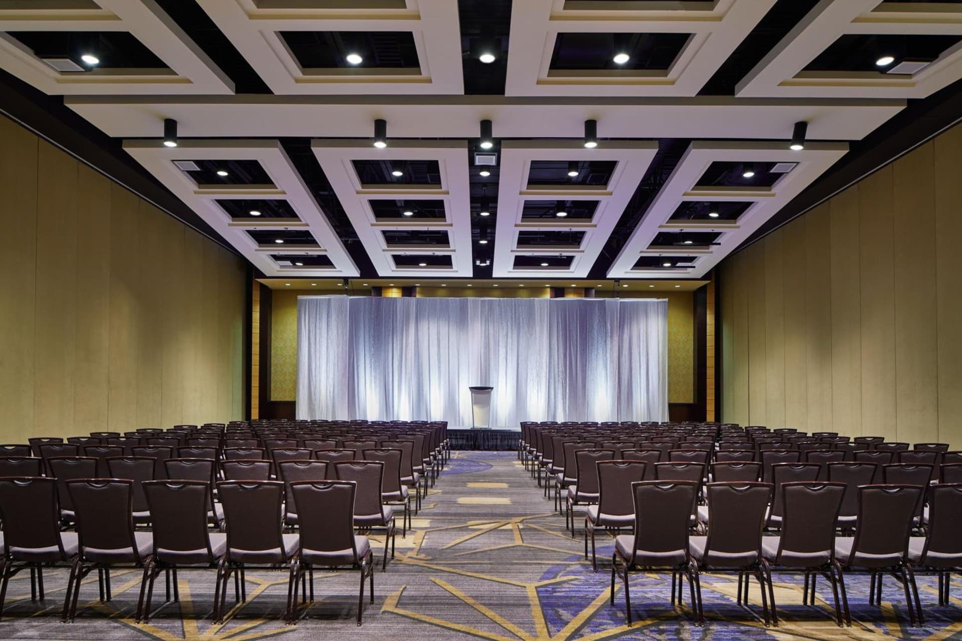 Lancaster Marriott at Penn Square gallery photo in Lancaster, PA — image 10