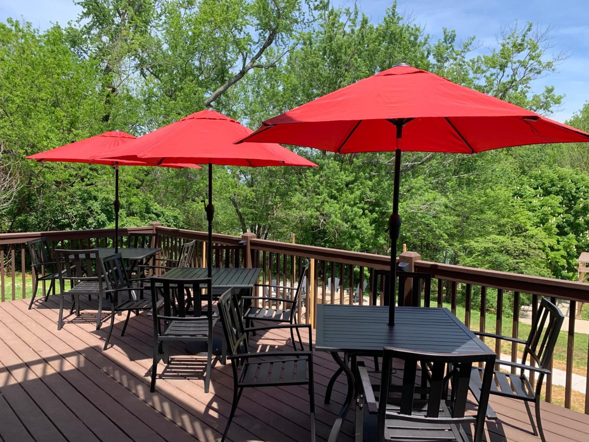 Woodbridge Inn & Tavern interior in Jasper, GA — gallery photo 2