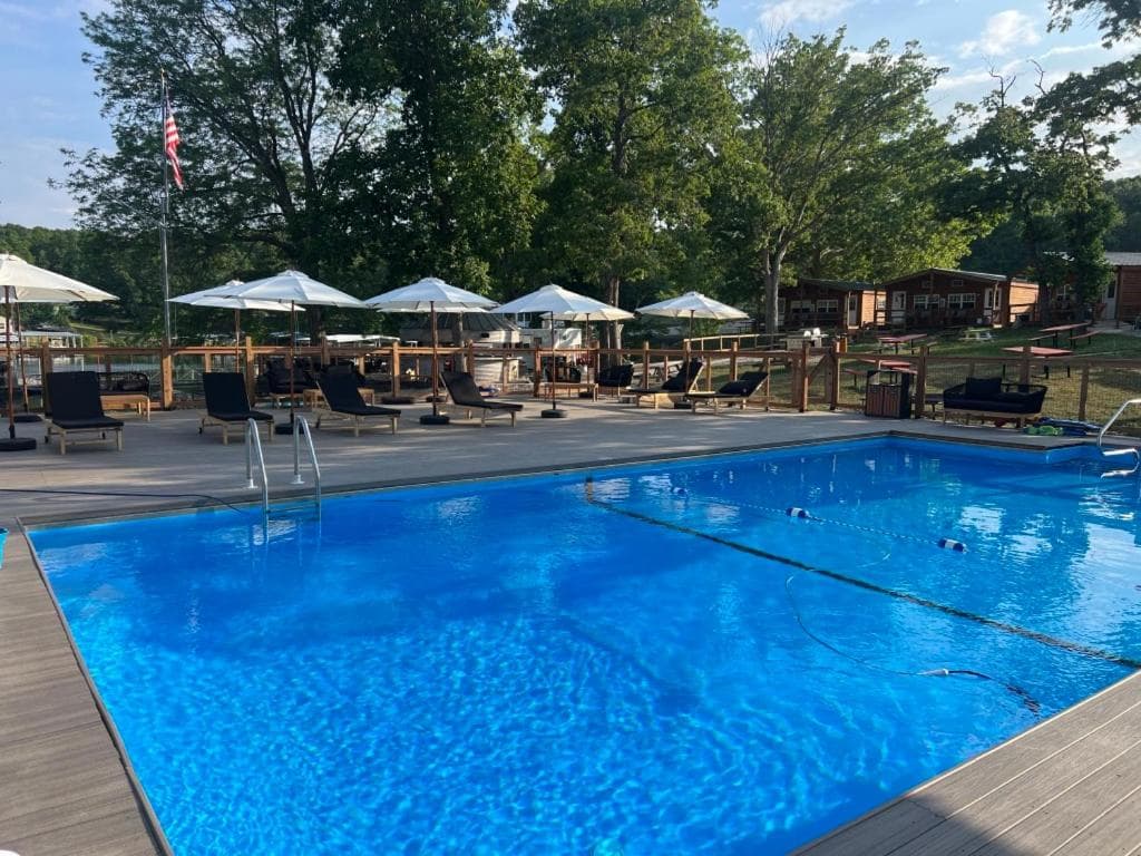 Buddy's Harbor property views in Lake Ozark, MO — gallery photo 3