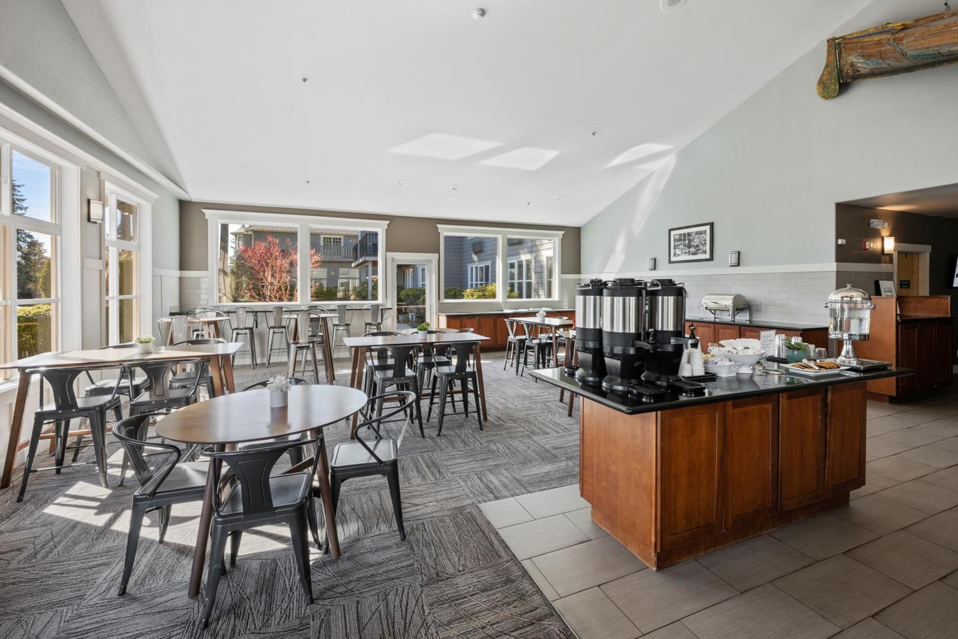 Best Western Wesley Inn & Suites gallery photo in Gig Harbor, WA — image 15