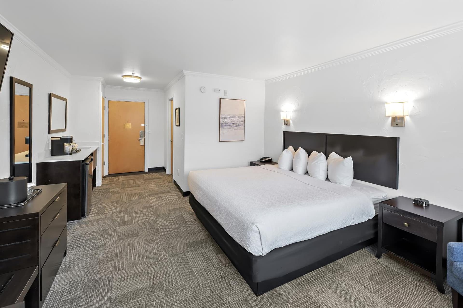 Best Western Wesley Inn & Suites gallery photo in Gig Harbor, WA — image 35