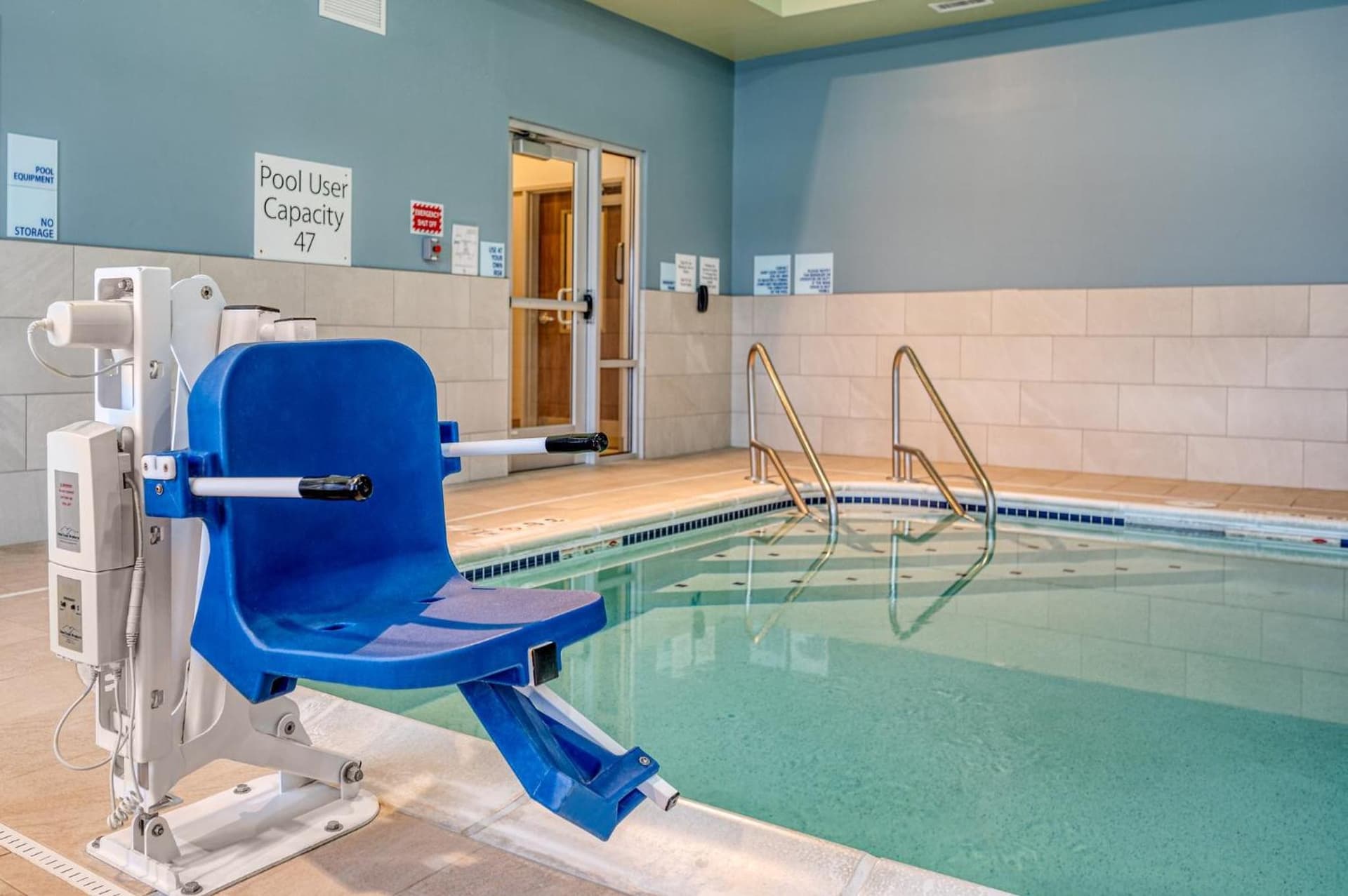 Holiday Inn Express & Suites St. Louis - Chesterfield by IHG property views in Chesterfield, MO — gallery photo 3