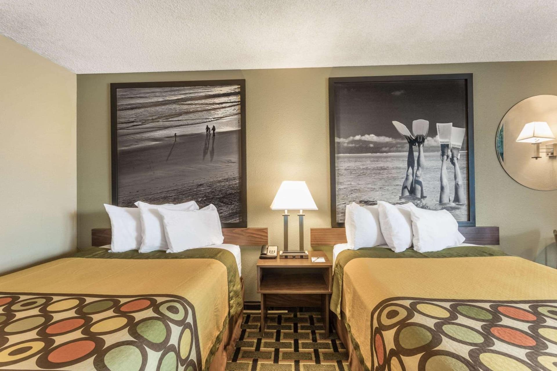 Super 8 by Wyndham Ocala I-75 gallery photo in Ocala, FL — image 4