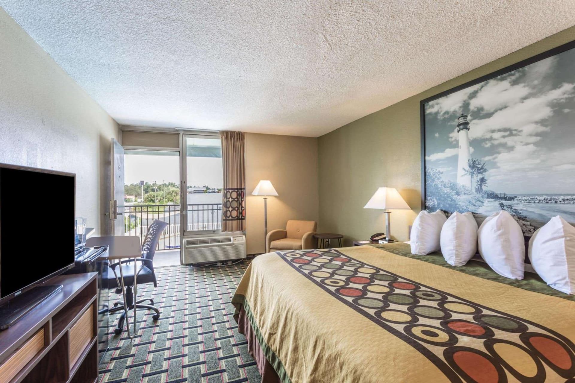 Super 8 by Wyndham Ocala I-75 gallery photo in Ocala, FL — image 58