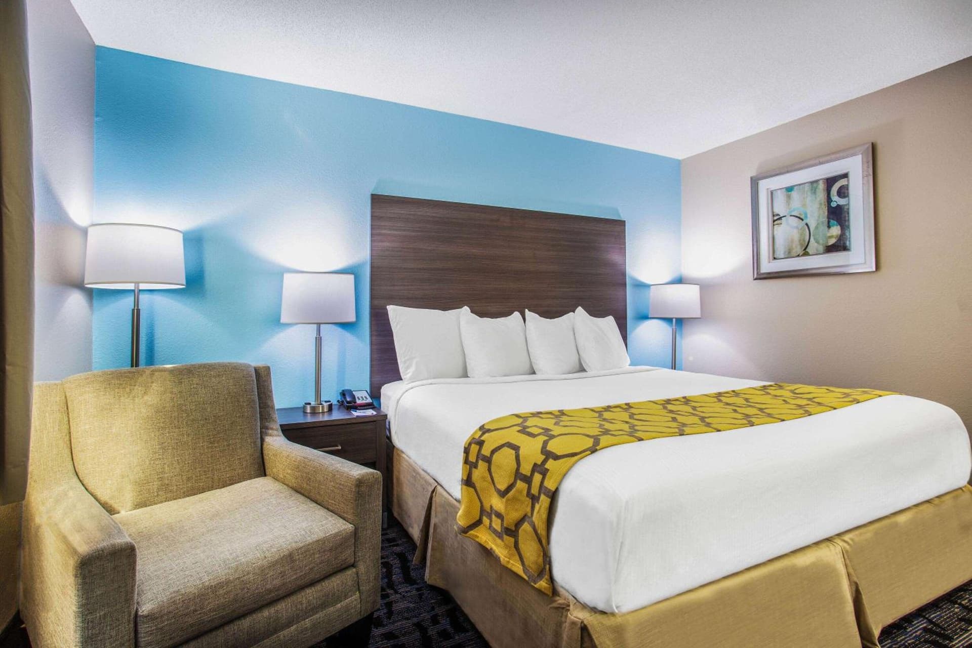 Baymont by Wyndham Joliet gallery photo in Joliet, IL — image 45
