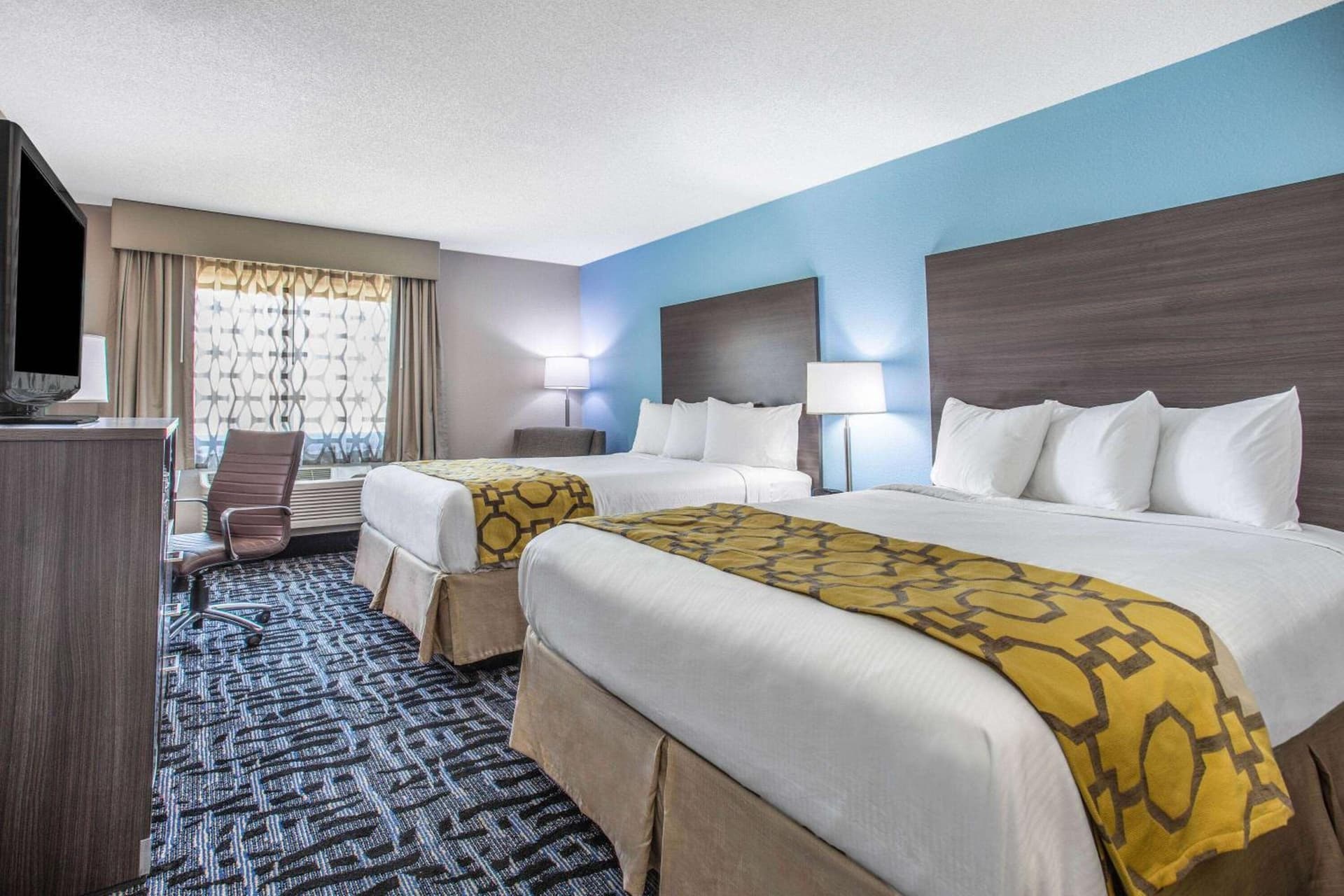 Baymont by Wyndham Joliet gallery photo in Joliet, IL — image 6