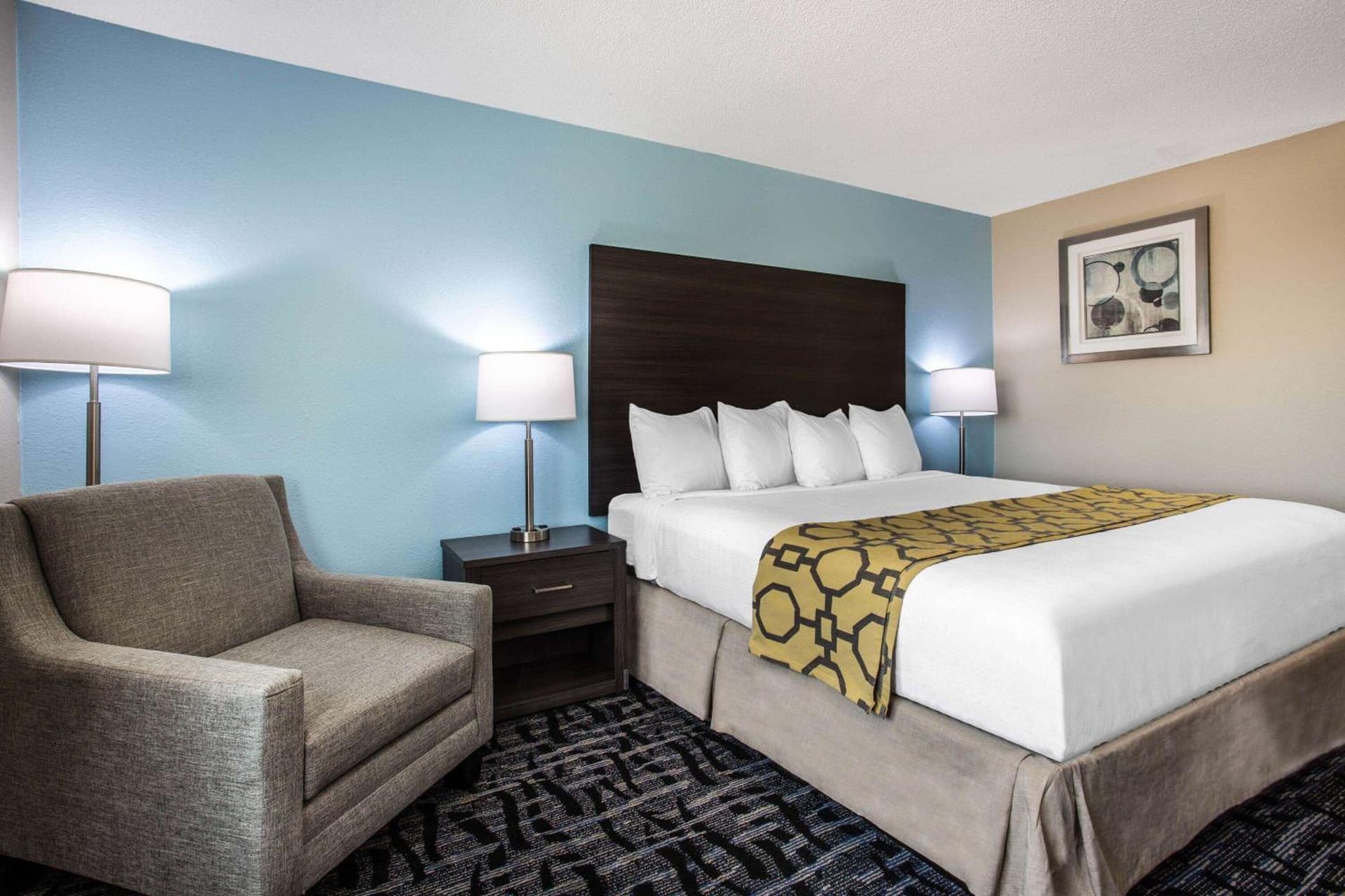 Baymont by Wyndham Joliet gallery photo in Joliet, IL — image 59