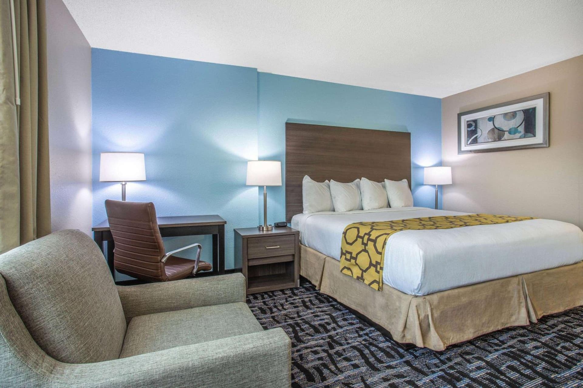 Baymont by Wyndham Joliet gallery photo in Joliet, IL — image 54
