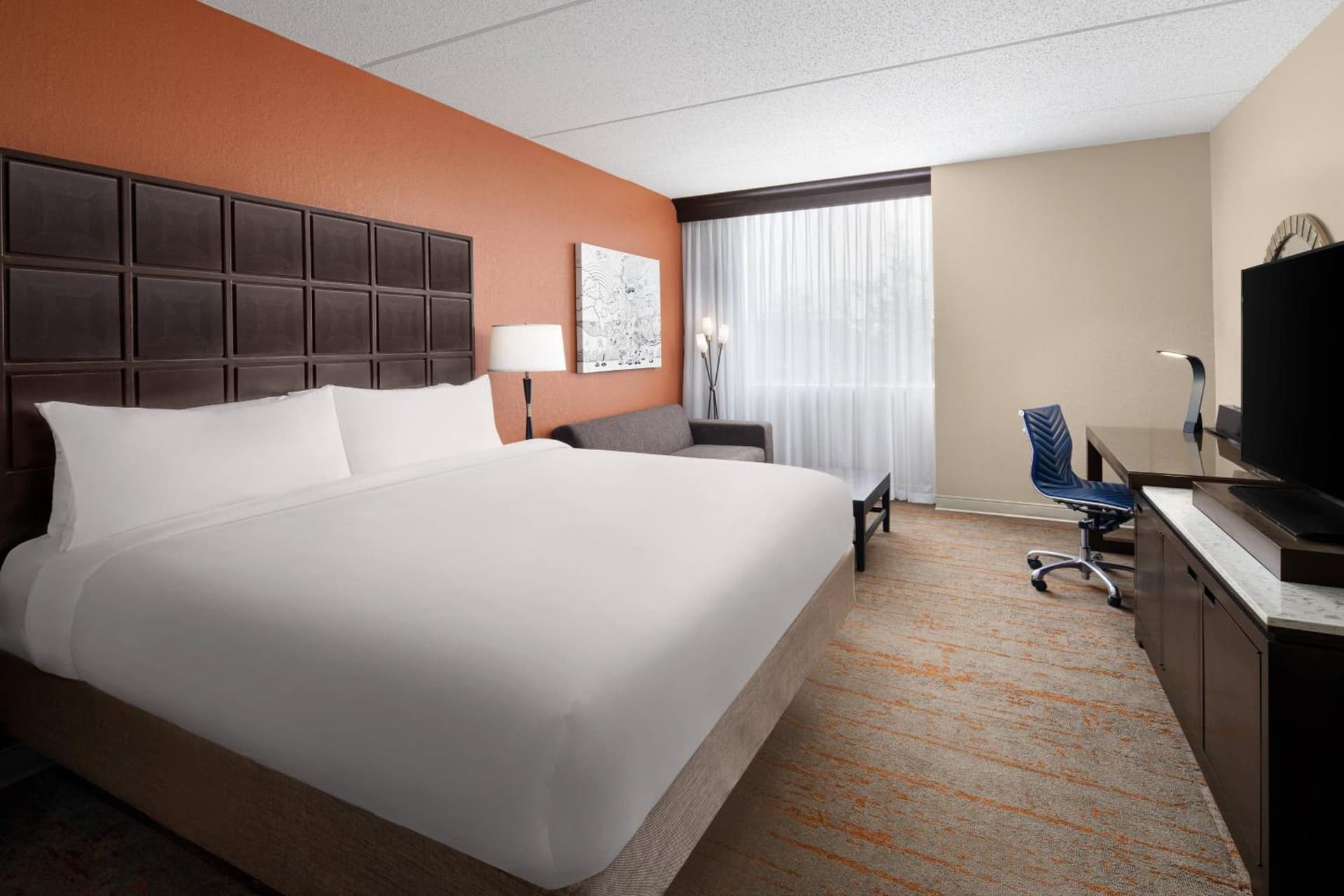 Renaissance Indianapolis North Hotel interior in Carmel, IN — gallery photo 2