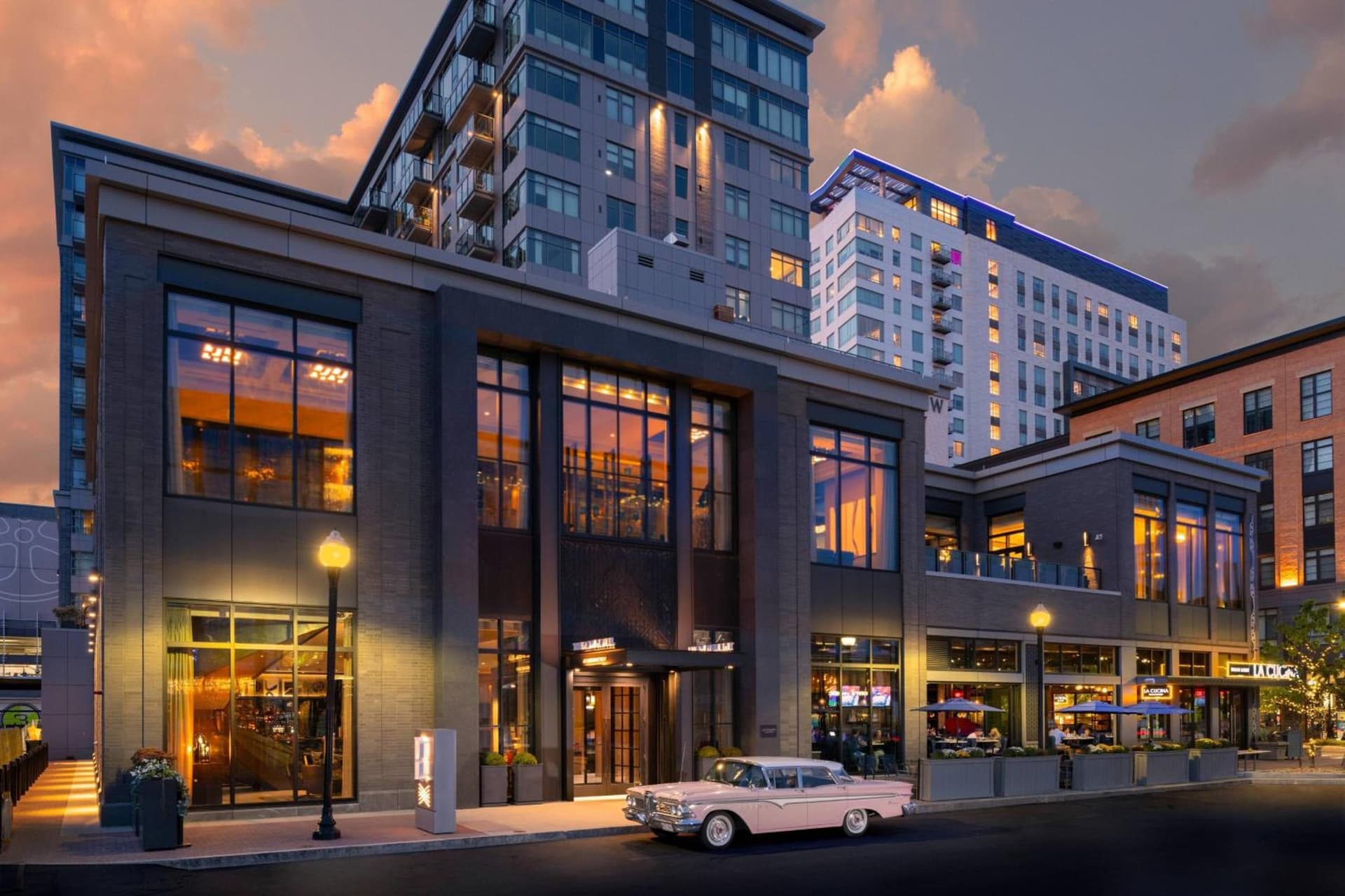 The Row Hotel at Assembly Row, Autograph Collection — hotel in Somerville, Massachusetts