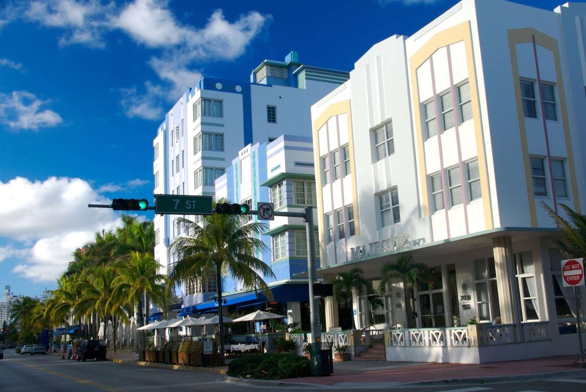 Majestic Hotel South Beach — hotel in Miami Beach, Florida