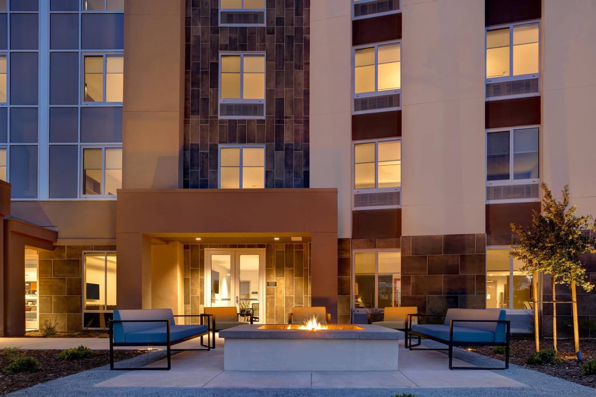 Home2 Suites By Hilton Petaluma gallery photo in Petaluma, CA — image 12