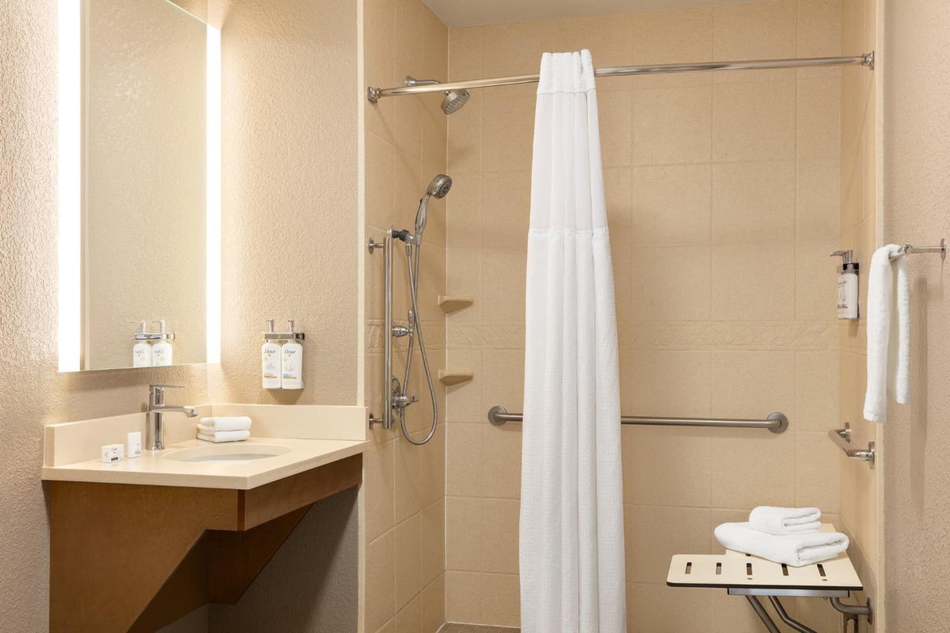 Staybridge Suites Fort Wayne by IHG gallery photo in Fort Wayne, IN — image 32