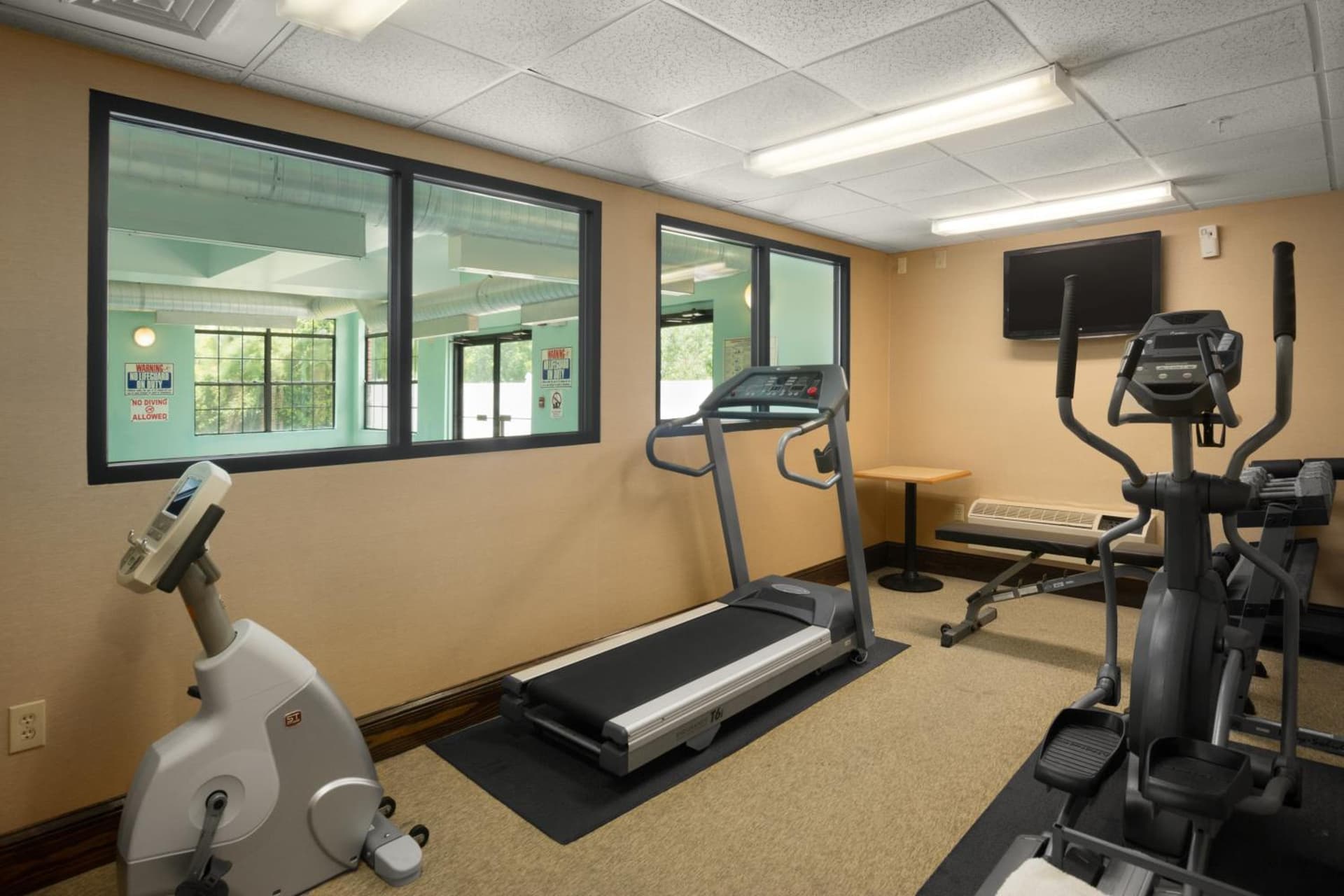 Wingate by Wyndham High Point Greensboro Airport South gallery photo in High Point, NC — image 25