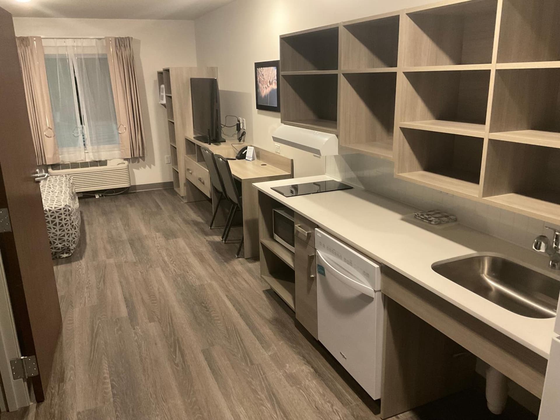 WoodSpring Suites Concord-Charlotte Speedway gallery photo in Concord, NC — image 31