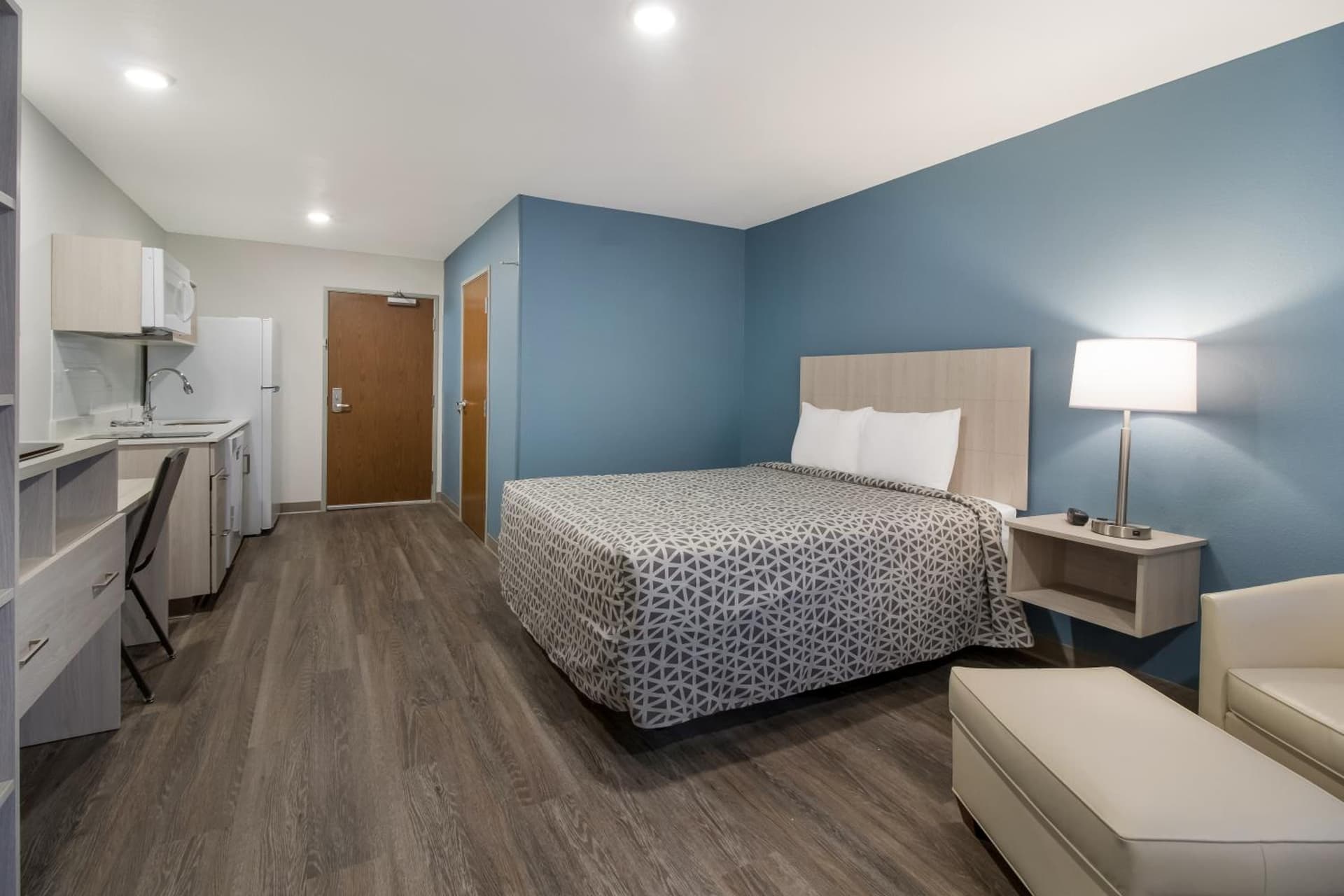 WoodSpring Suites Concord-Charlotte Speedway gallery photo in Concord, NC — image 40