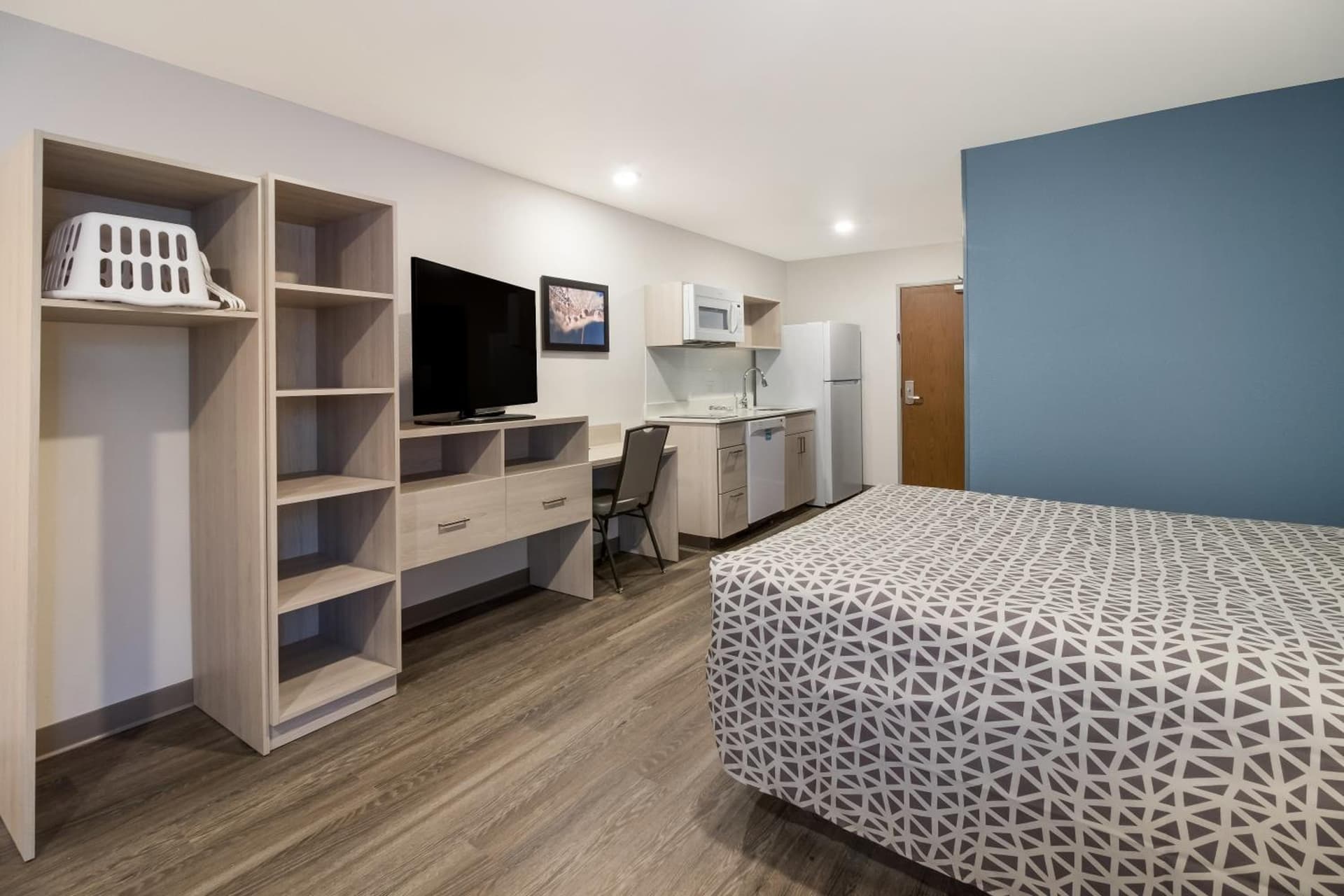 WoodSpring Suites Concord-Charlotte Speedway gallery photo in Concord, NC — image 32