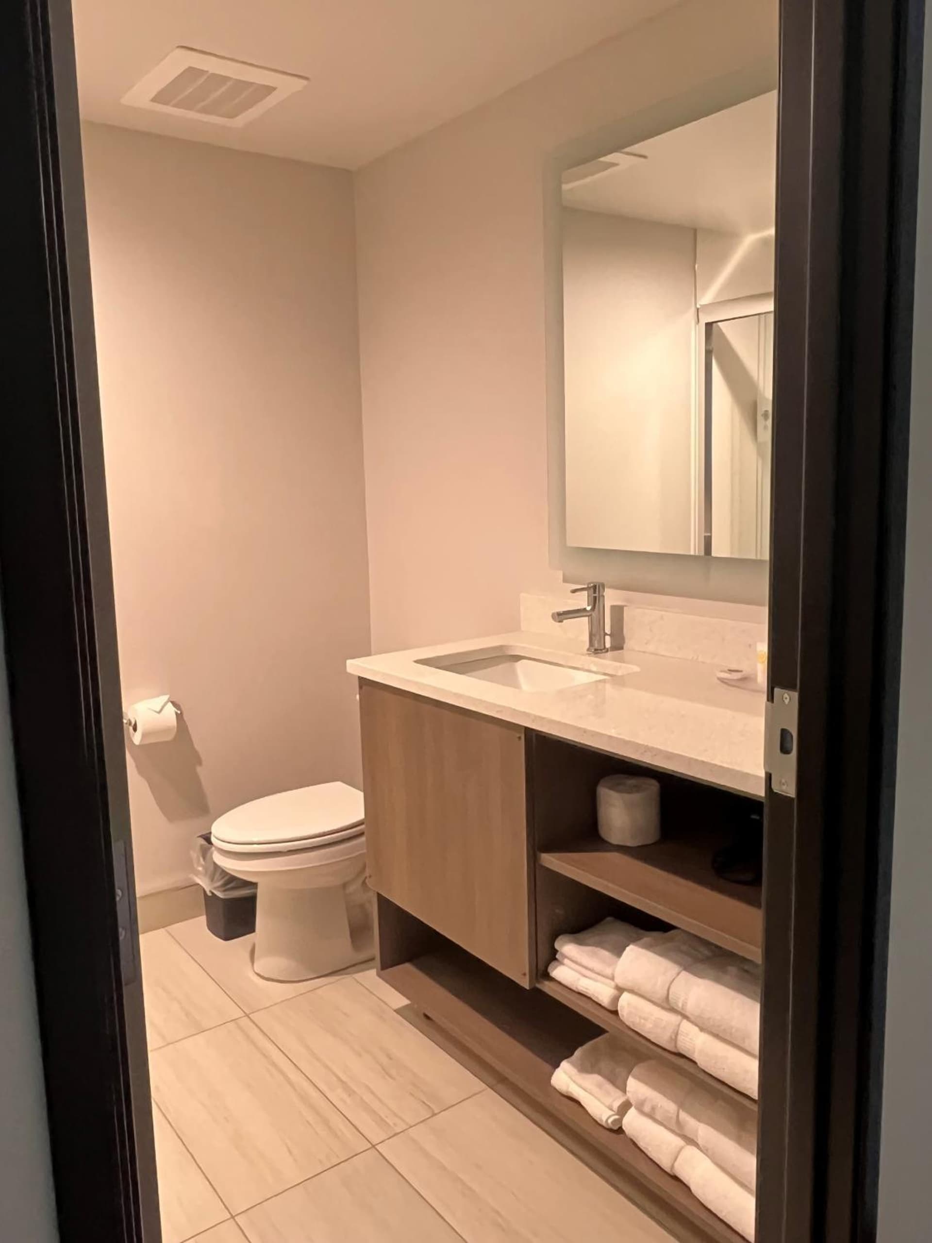 Comfort Inn & Suites New Port Richey Downtown District gallery photo in New Port Richey, FL — image 68