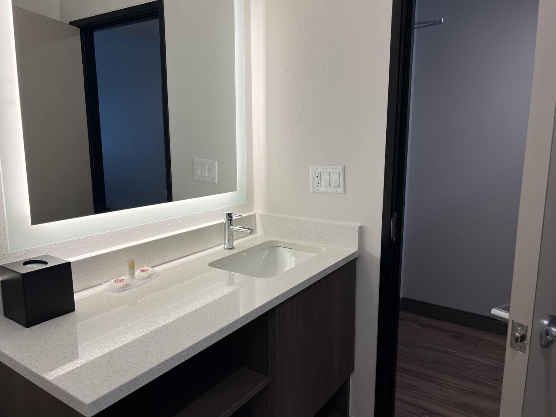 Comfort Inn & Suites New Port Richey Downtown District gallery photo in New Port Richey, FL — image 5