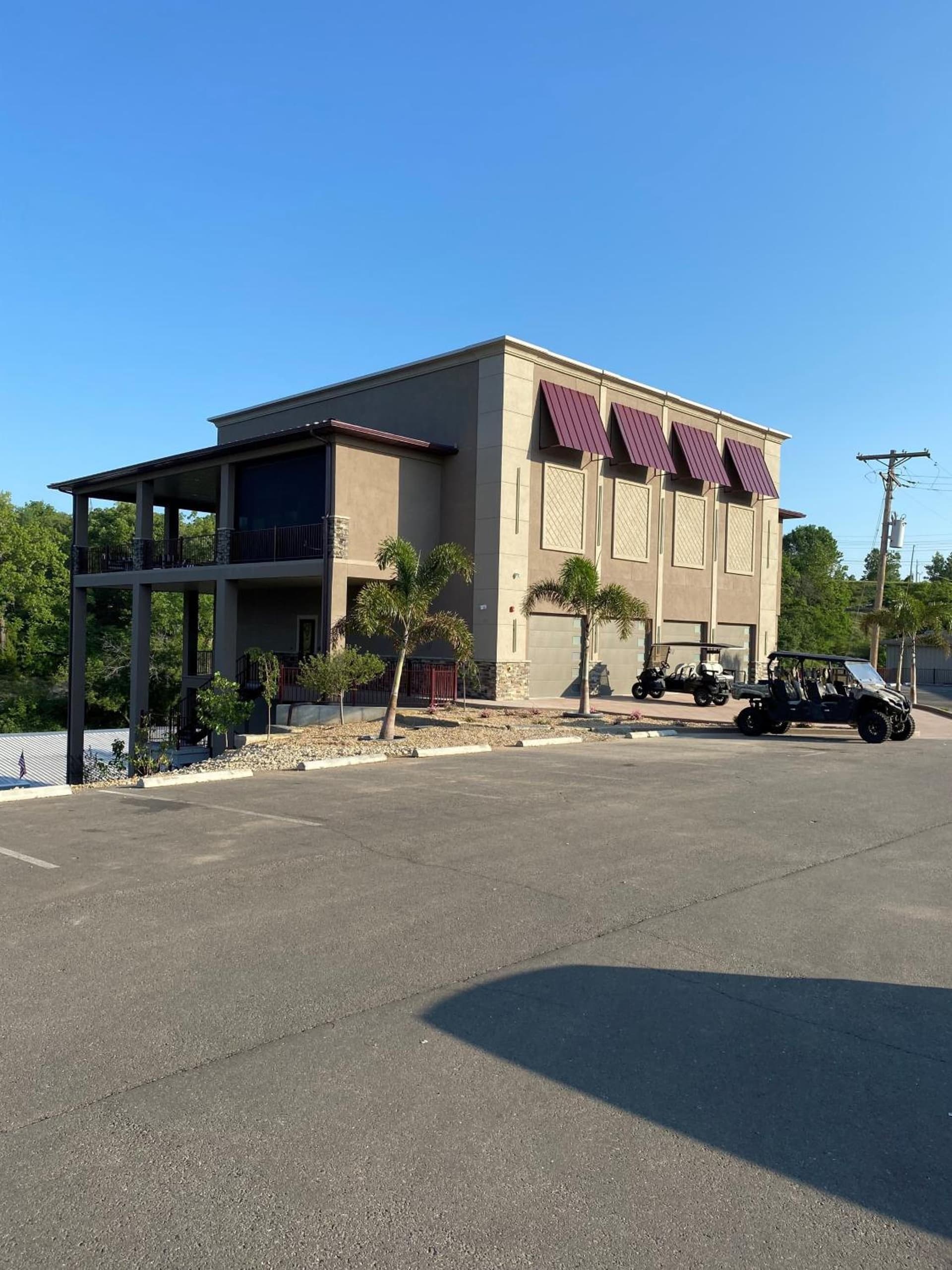 The Resort at Lake of the Ozarks featured exterior or lobby in Lake Ozark, MO — similar hotel