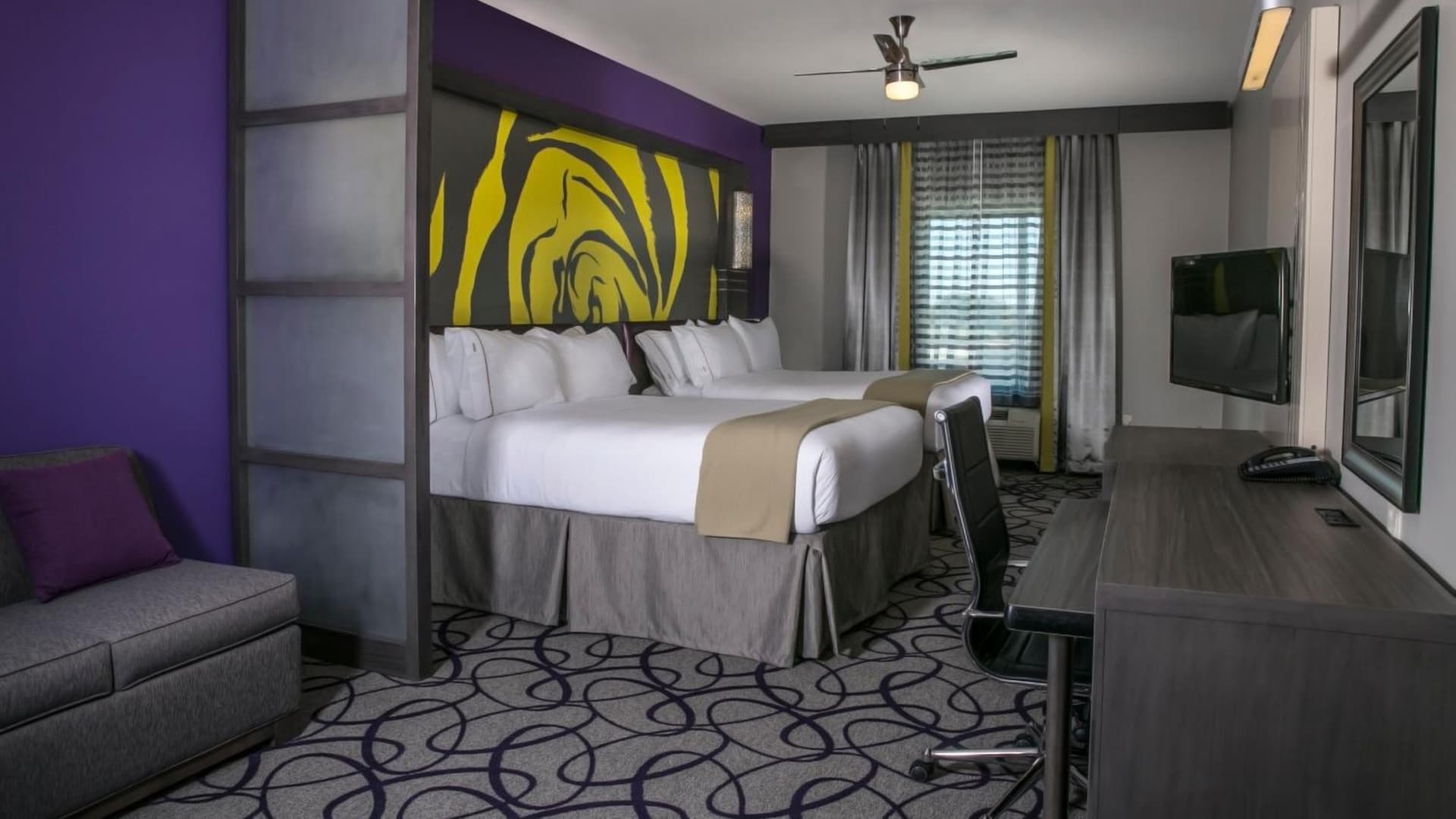 Holiday Inn Express & Suites Garland E - Lake Hubbard I30 by IHG gallery photo in Garland, TX — image 7