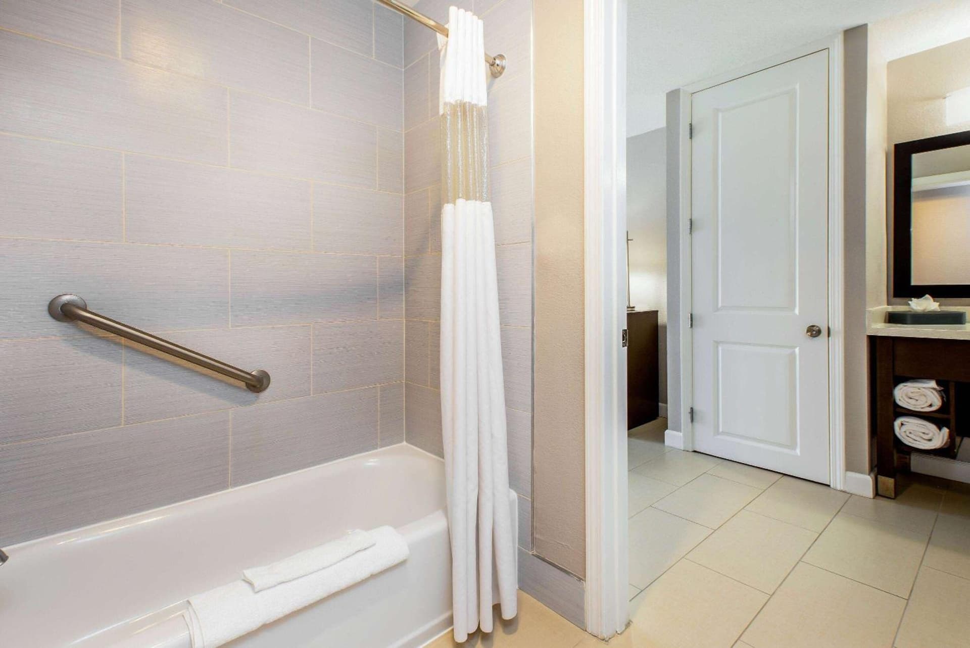 La Quinta by Wyndham Pomona gallery photo in Pomona, CA — image 40