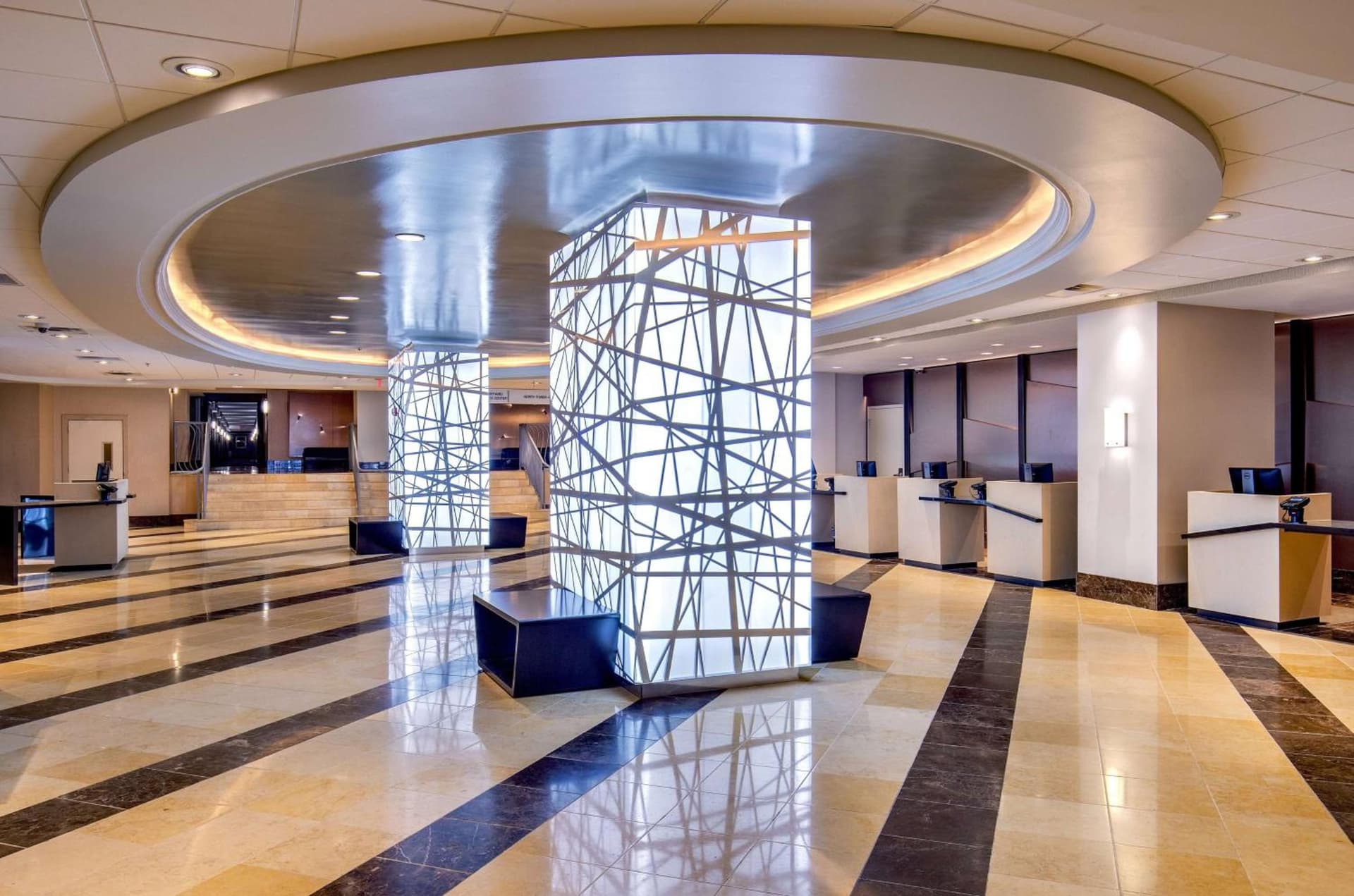 Courtland Grand Hotel, Trademark Collection by Wyndham property views in Atlanta, GA — gallery photo 3