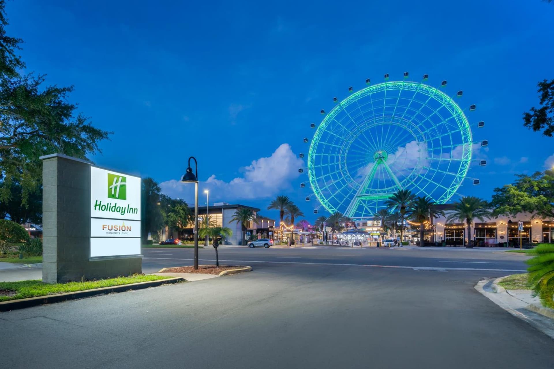 Holiday Inn Orlando International Dr-ICON by IHG gallery photo in Orlando, FL — image 64